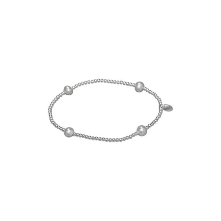 a bead bracelet in silver with 4 pearls