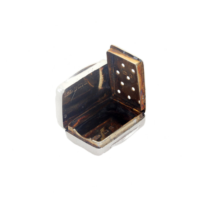 vinaigrette in silver with gilt inside